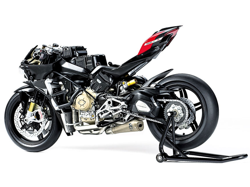 Tamiya 14143 1/12 Ducati Superleggera V3 with Racing Kit Model Motorcycle Kit