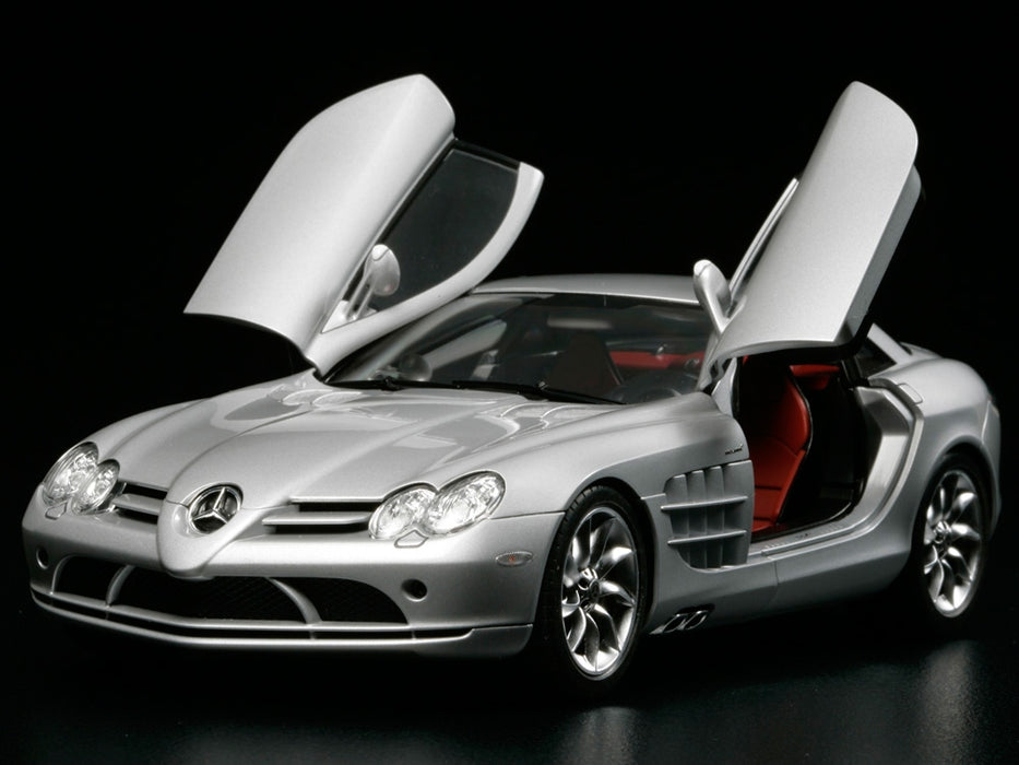 Tamiya 24290 1/24 Mercedes-Benz SLR McLaren Model Car Kit