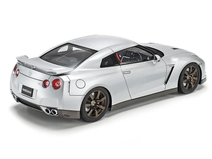 Tamiya 24300 1/24 Nissan GT-R Model Car Kit