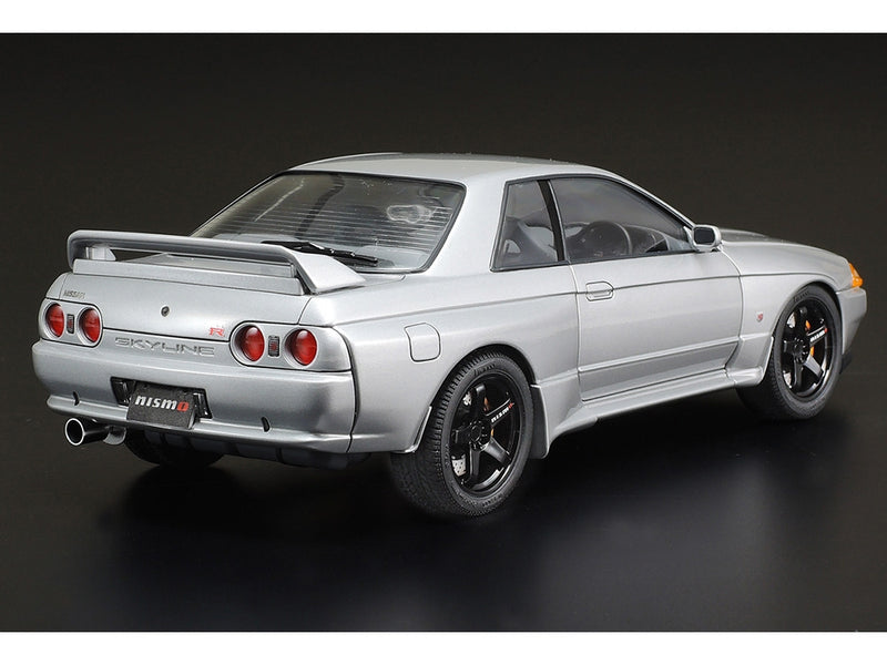Tamiya 24341 1/24 Nissan Skyline GT-R (R32) Plastic Model Kit