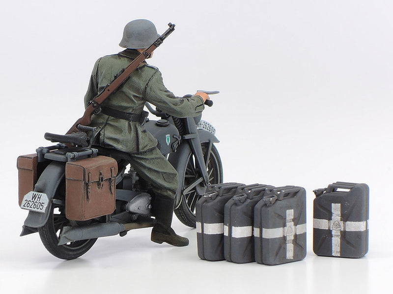 Tamiya 25209 1/48 German Panzer IV Ausf.G Early Motorcycle Set Model Kit