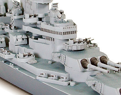 Tamiya 31613 1/700 US Navy Iowa Class Battleship Missouri Model Kit