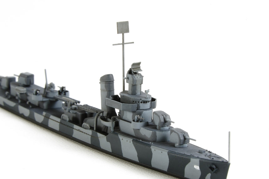 Tamiya 31911 1/700 USS Hammann DD-412 Sims Class Destroyer Waterline Model Kit