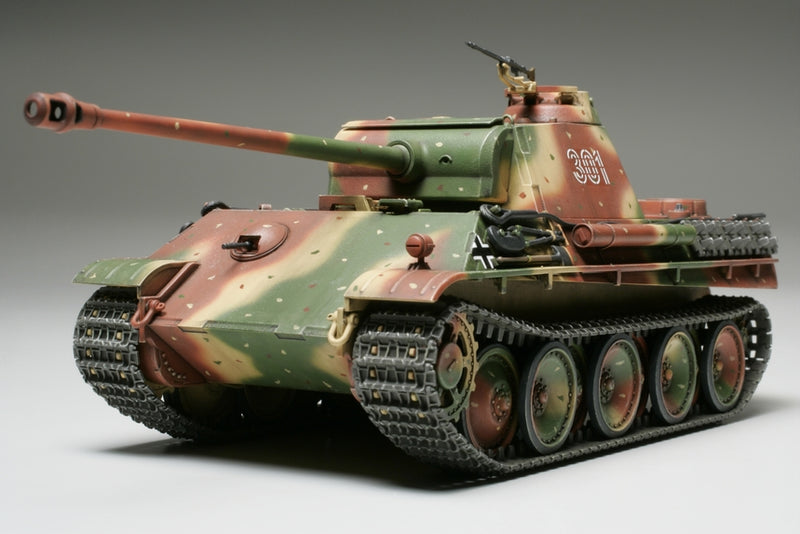 Tamiya 32520 1/48 German Panther Type G Model Tank Kit