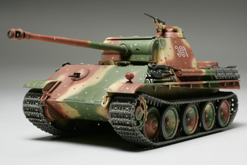 Tamiya 32520 1/48 German Panther Type G Model Tank Kit