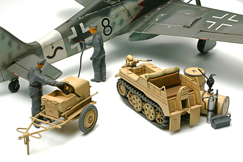 Tamiya 32533 1/48 German Kettenkraftrad Support Vehicle Model Kit