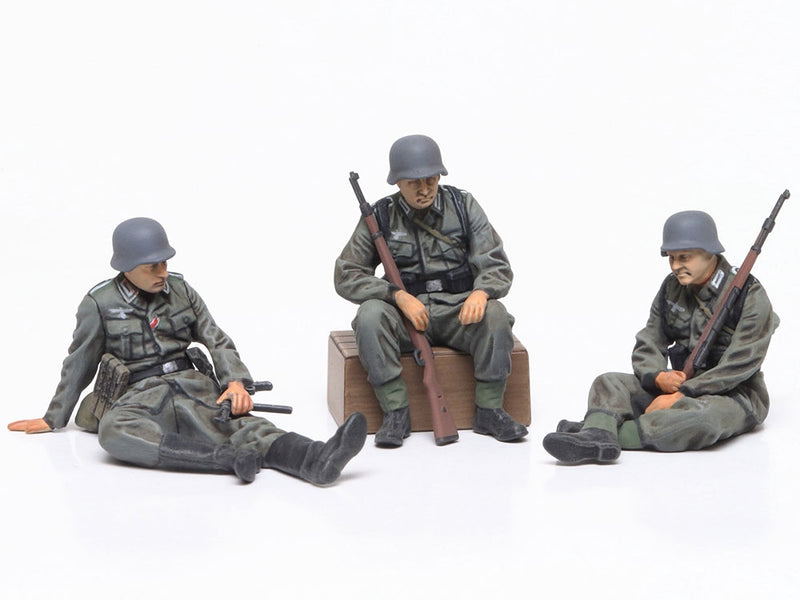Tamiya 32602 WWII 1/35 German Wehrmacht Infantry Figure Set Kit