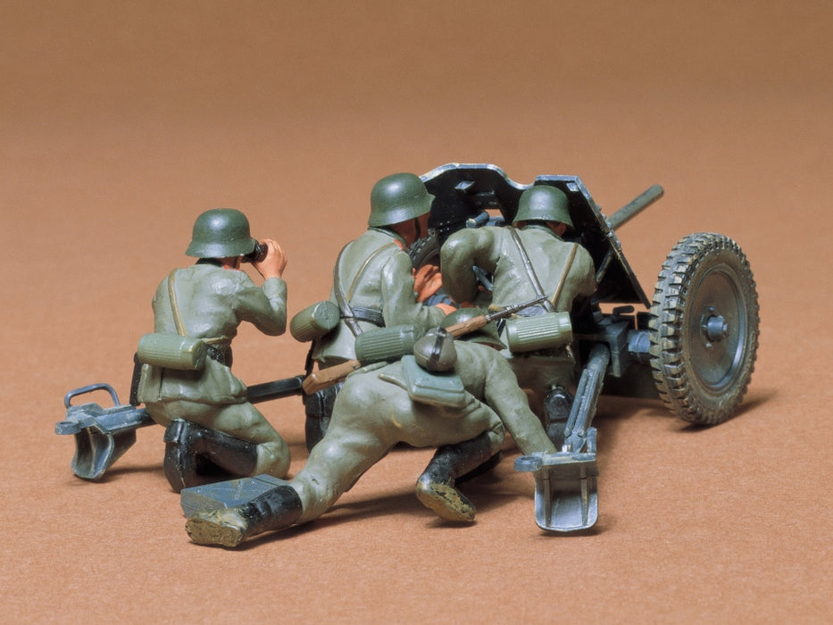 Tamiya 35035 1/35 German 37mm Anti-Tank Gun and Figure Set Kit