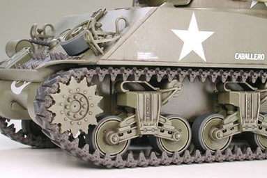 Tamiya 35250 1/35 US M4A3 Sherman 75mm Gun Model Tank Kit