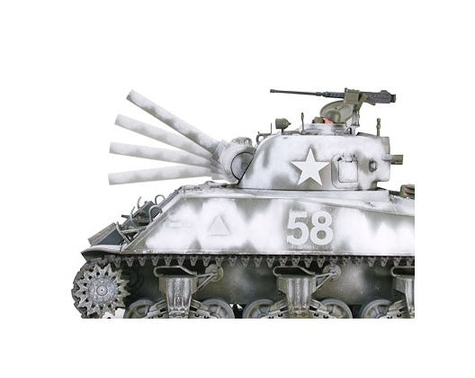 Tamiya 35251 1/35 US M4A3 Sherman with 105mm Howitzer Model Tank Kit