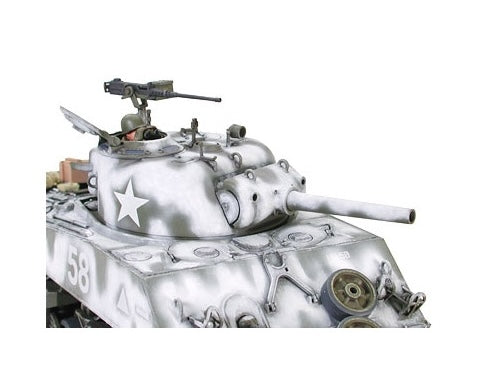 Tamiya 35251 1/35 US M4A3 Sherman with 105mm Howitzer Model Tank Kit