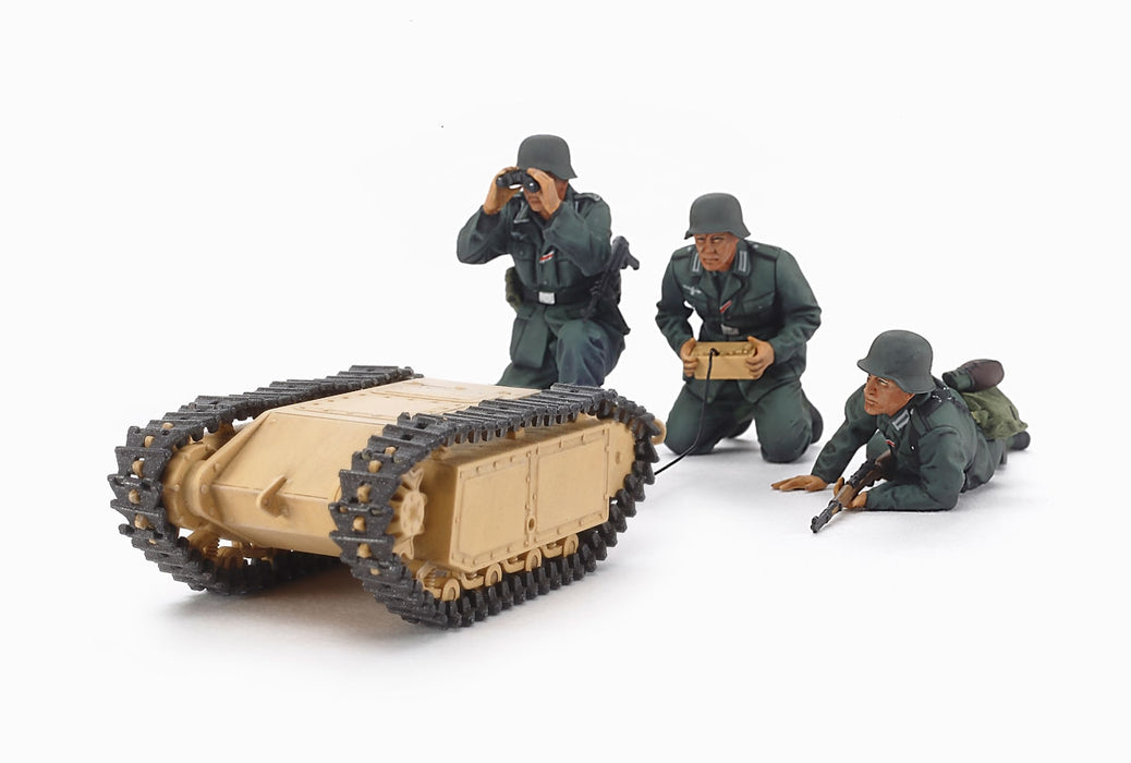 Tamiya 35357 1/35 German Assault Pioneer Team with Goliath Set Model Kit