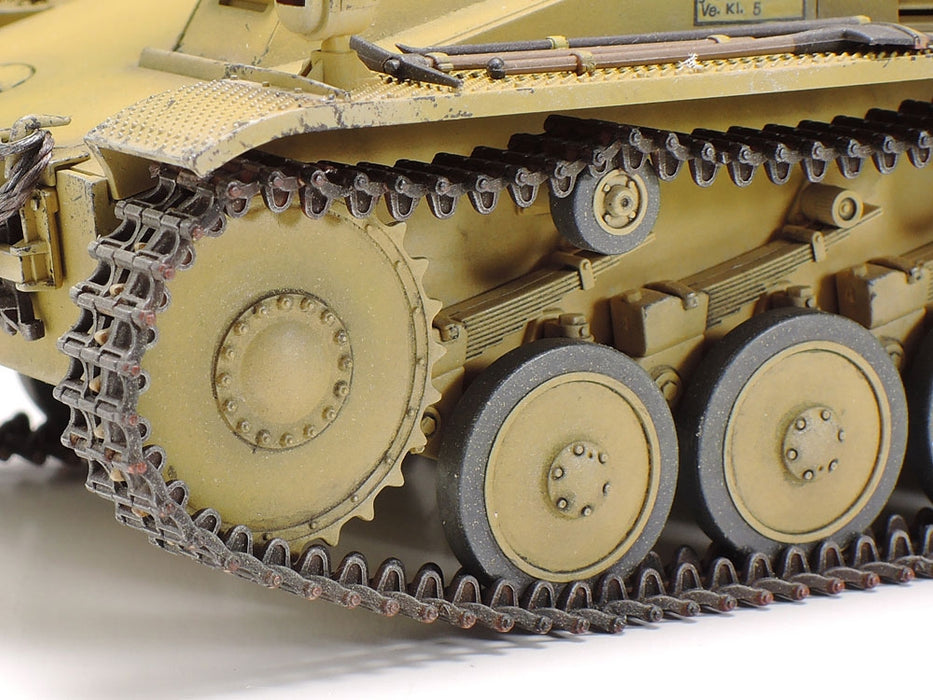 Tamiya 35358 1/35 German Self-Propelled Howitzer Wespe Italian Front Model Kit