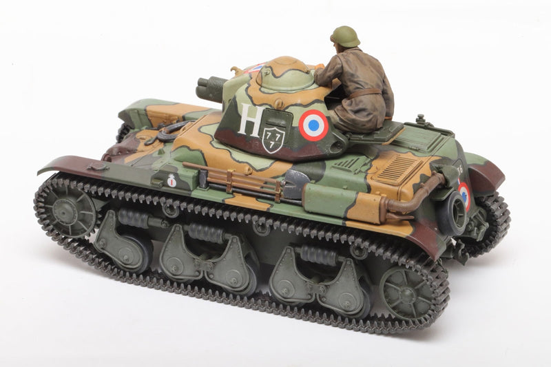 Tamiya 35373 1/35 French Light Tank R35 Model Kit