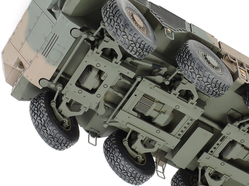 Tamiya 35383 1/35 Type 16 Mobile Combat Vehicle C5 with Winch JGSDF Model Kit