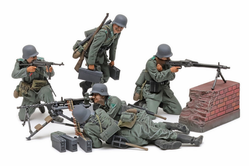 Tamiya 35386 1/35 German Machine Gun Team Set (Mid-WWII) Plastic Model Kit