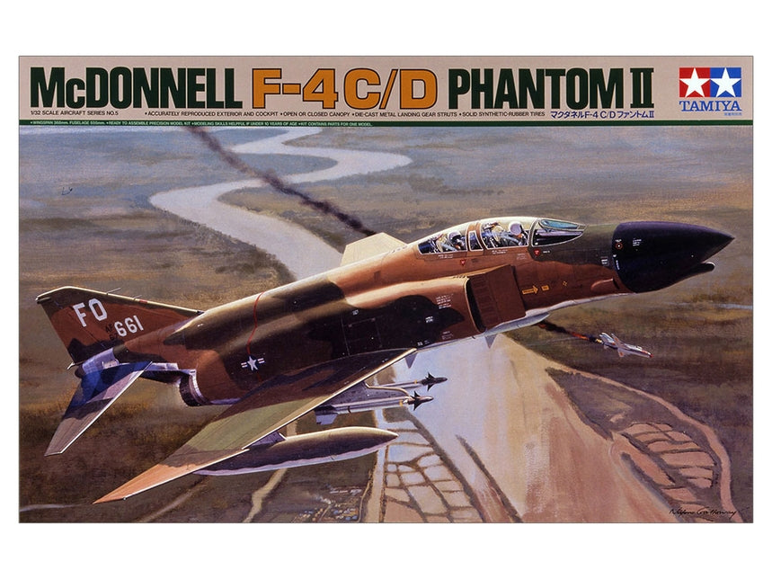 Tamiya 60305 1/32 McDonnell F-4 C/D Phantom II Model Jet Kit