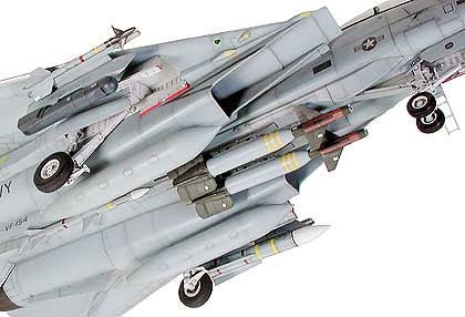 Tamiya 60313 1/32 F-14A Tomcat Black Knights Model Aircraft Kit