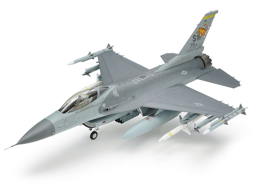 Tamiya 60315 1/32 F-16CJ Fighting Falcon Model Aircraft Kit