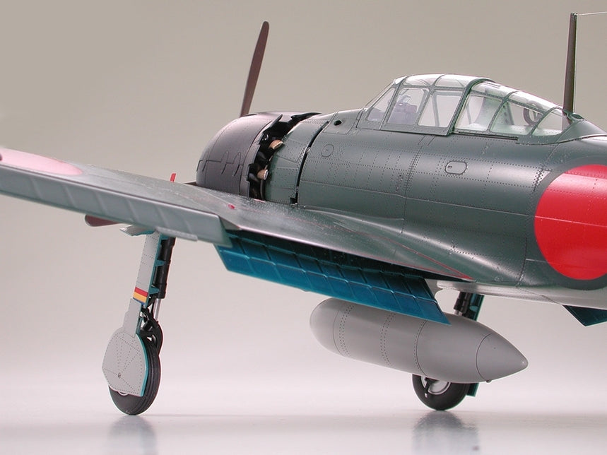 Tamiya 60318 1/32 Mitsubishi A6M5 Zero Fighter Model Aircraft Kit