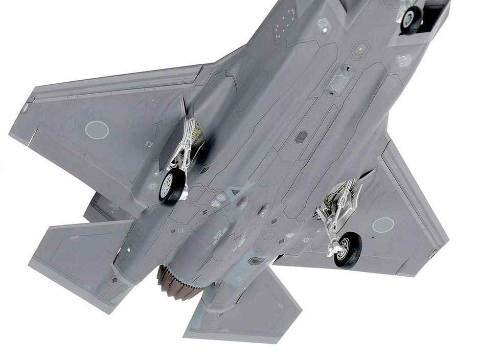 Tamiya 60792 1/72 F35A Lightning II Fighter Jet Model Kit
