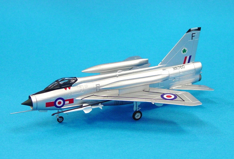 Tamiya 61608 1/100 BAC Lightning F.Mk.6 Model Jet Kit