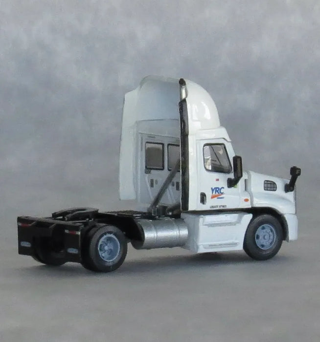 Trainworx 42590-05 N Scale Freightliner Cascadia Tractor Day Cab YRC Freight 11523