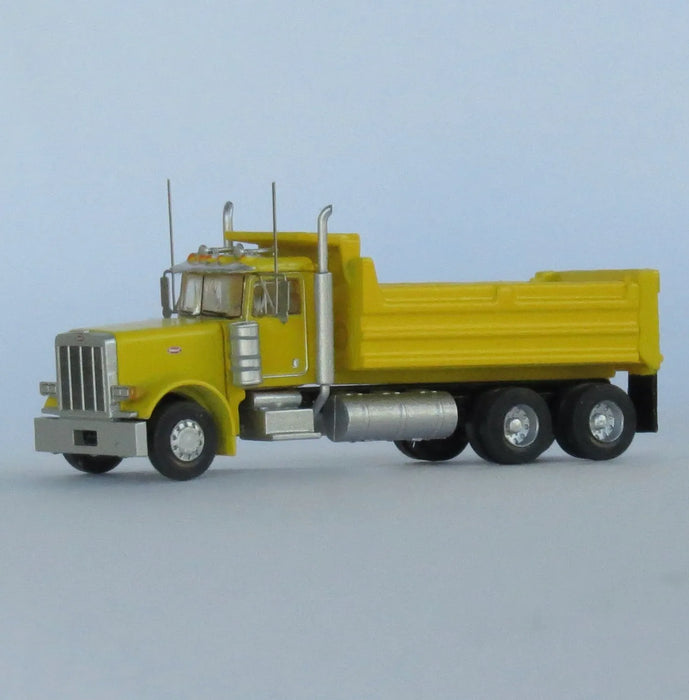Trainworx 47975 N Scale Peterbilt 379 Dump Truck - Yellow
