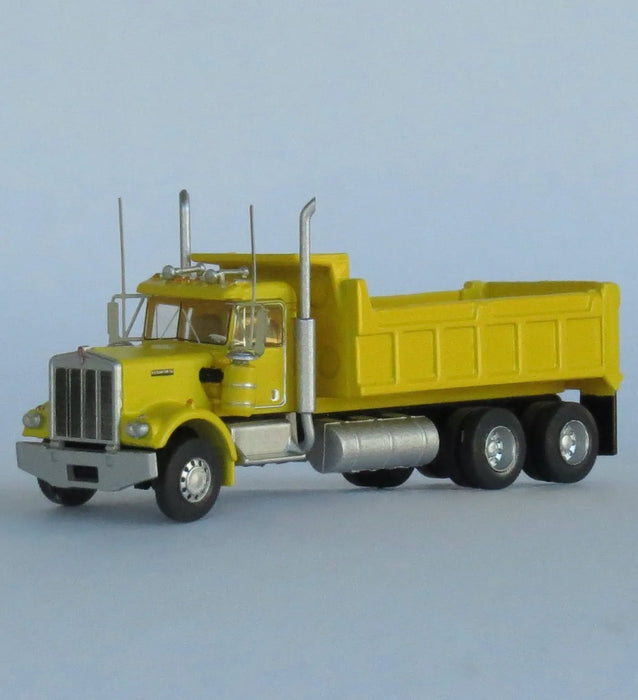 Trainworx 49075 N Scale Kenworth W900 Dump Truck - Yellow