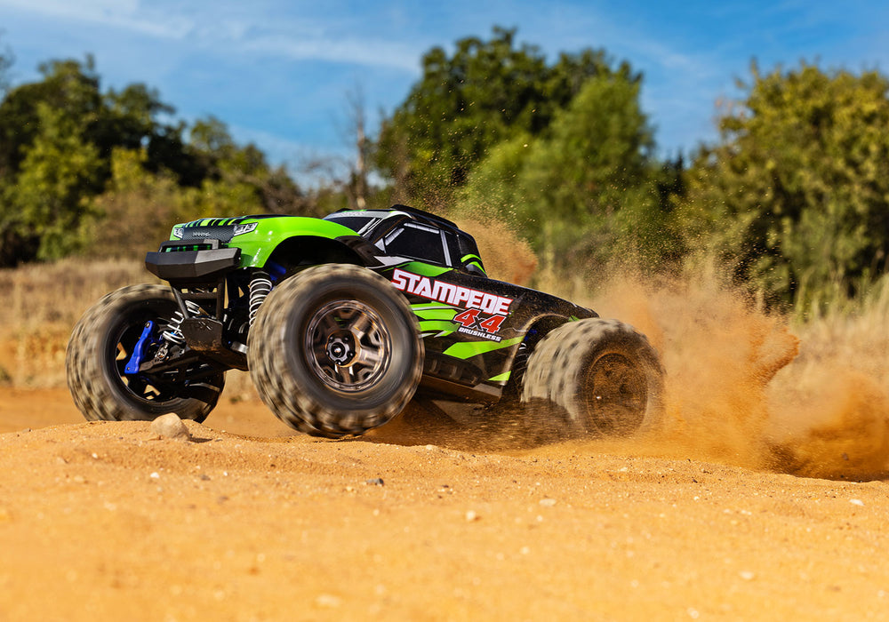 Traxxas 67154-4  Green 4x4 Stampede RTR 1/10 BL-2s Brushless Monster Truck