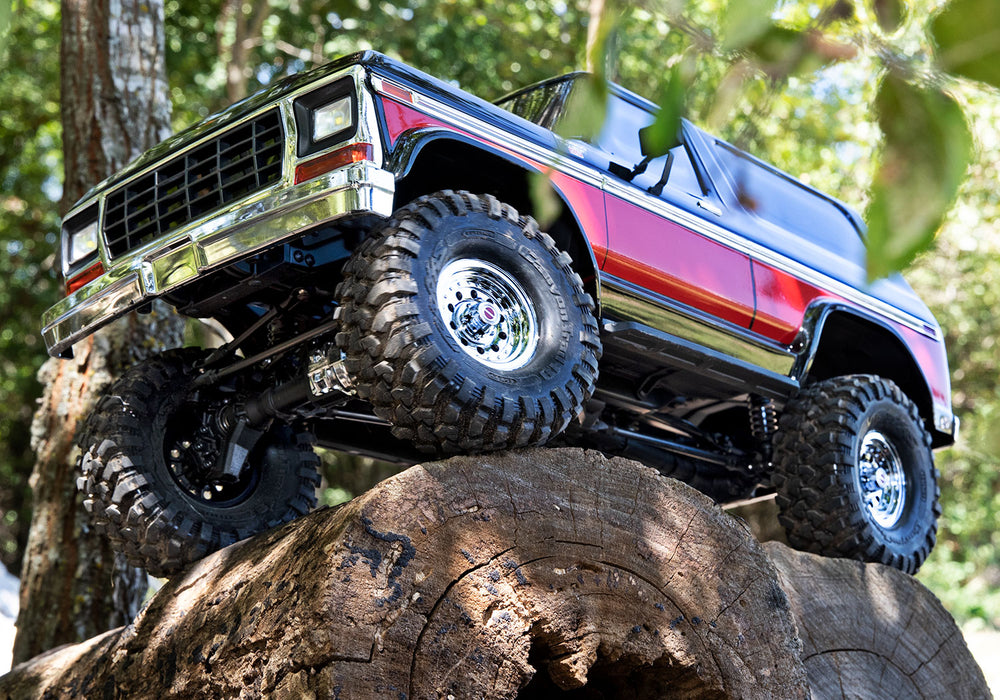 Traxxas 82246-4 1979 Ford Bronco with Clipless Body