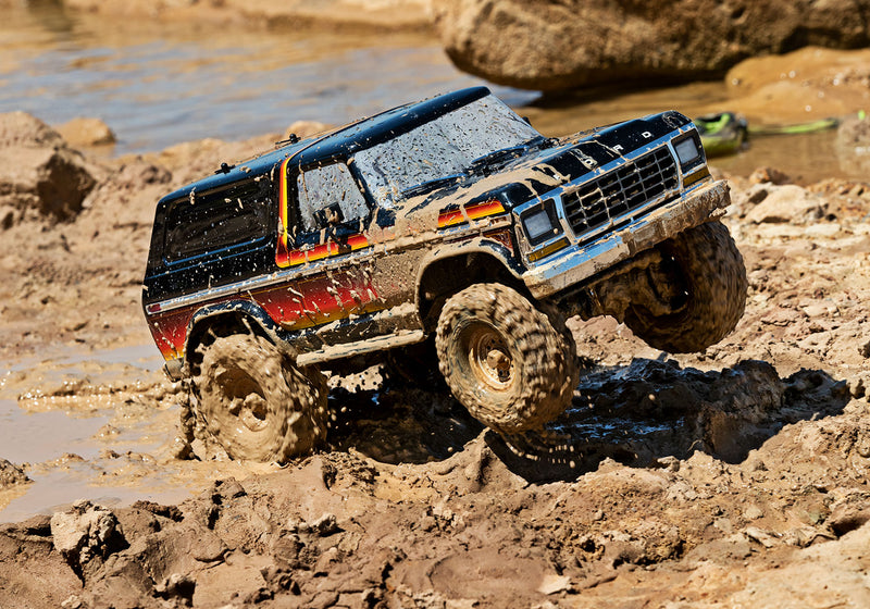 Traxxas 82246-4 TRX-4 Ford Ranger XLT Bronco 1/10 Scale RTR 4WD Crawler Sunset with Clipless Body