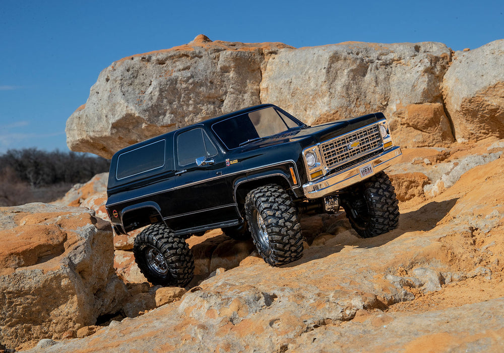 Traxxas 82276-4 Clipless TRX-4 RTR 1979 K5 Blazer Black Trail Crawler