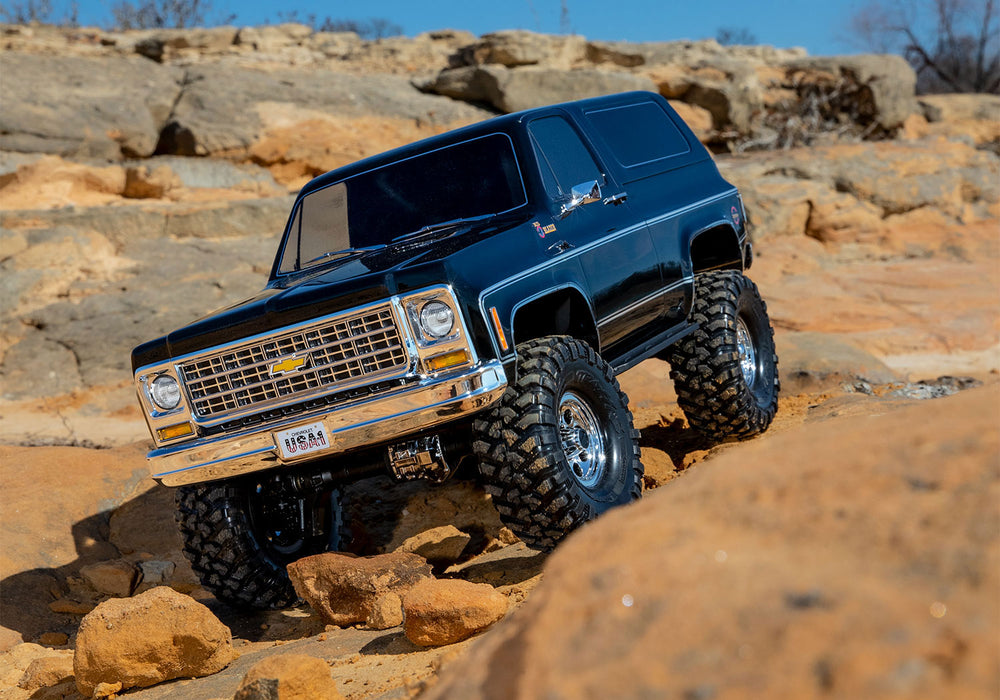 Traxxas 82276-4 Clipless TRX-4 RTR 1979 K5 Blazer Black Trail Crawler