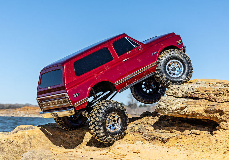 Traxxas 92086-4 TRX-4 Black RTR High Trail 1972 Chevy Blazer Trail Crawler