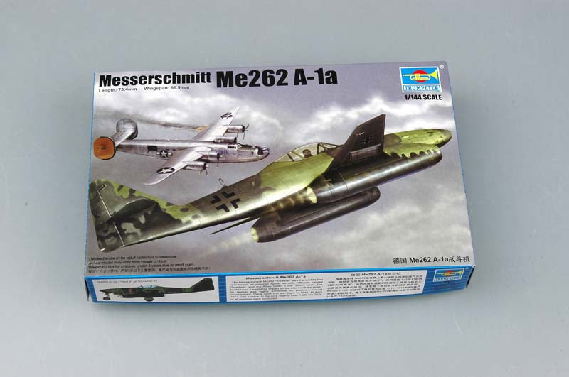 Trumpeter Scale Models 1319 1/144 Messerschmitt Me262 A-1a German Fighter Model Kit