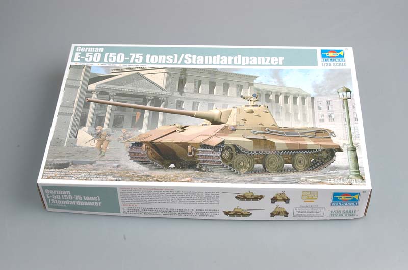 Trumpeter Scale Models 1536 1/35 German E-50 Panther (50-75 ton) Tank Model Kit