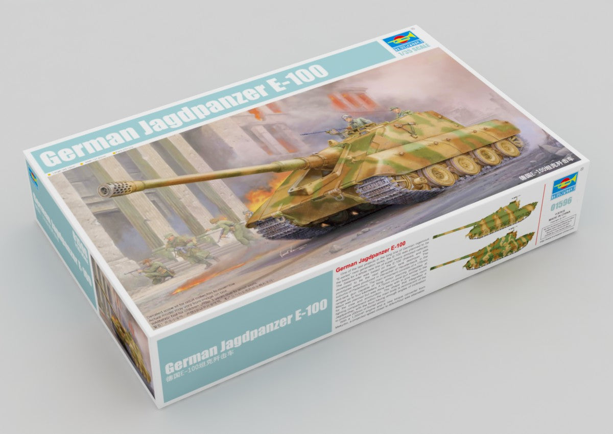 Trumpeter Scale Models 1596 1/35 German Jagdpanzer E-100 Model Tank Ki ...