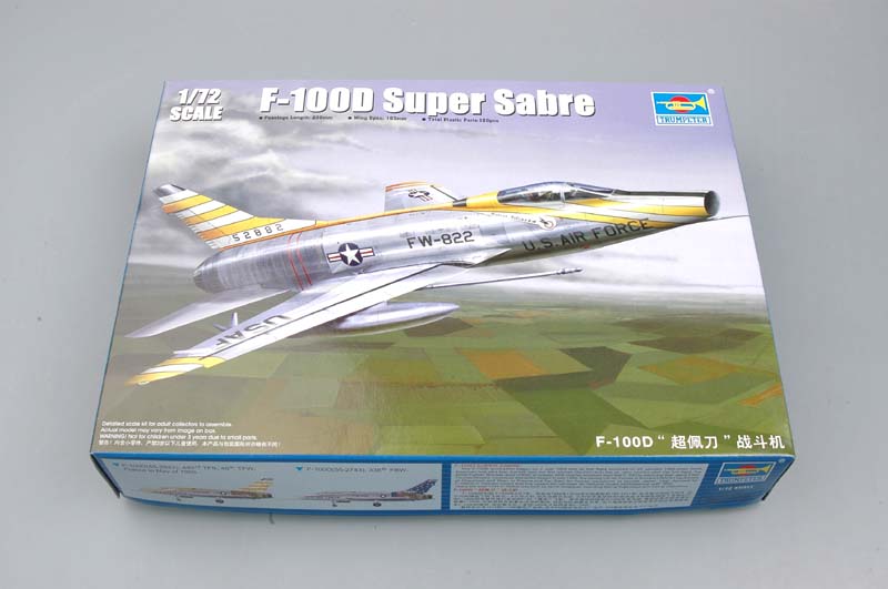 Trumpeter Scale Models 1649 1/72 F-100D Super Sabre Fighter Model Aircraft Kit