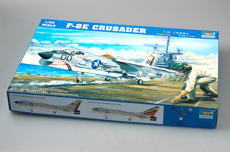 Trumpeter Scale Models 2272 1/32 F-8E Crusader US Navy Fighter Model Aircraft Kit