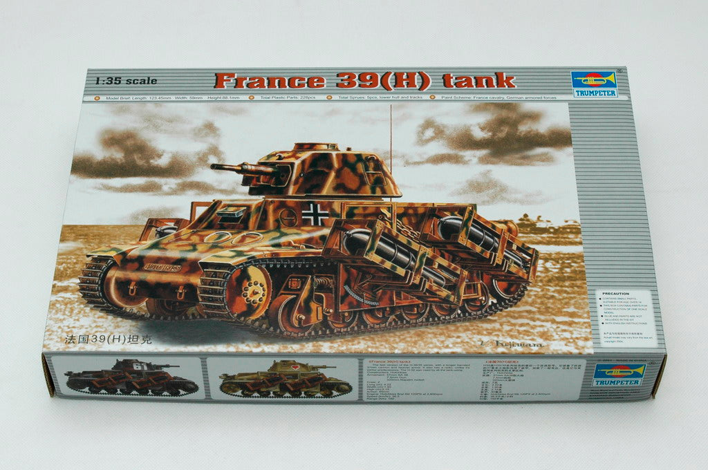 Trumpeter Scale Models 352 1/35 French 39(H) Tank with 37mm SA-38 L-33 Gun Model Tank Kit