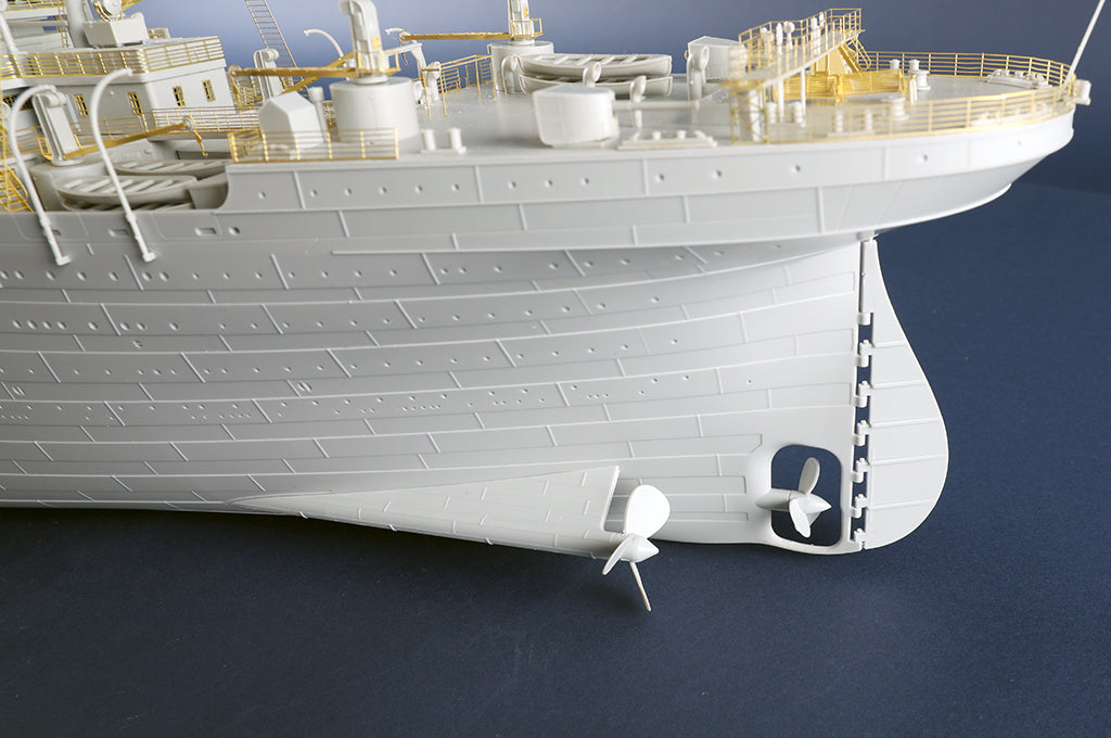 Trumpeter Scale Models 3720 1/200 HMT Olympic Ocean Liner Military Transport Model Ship Kit