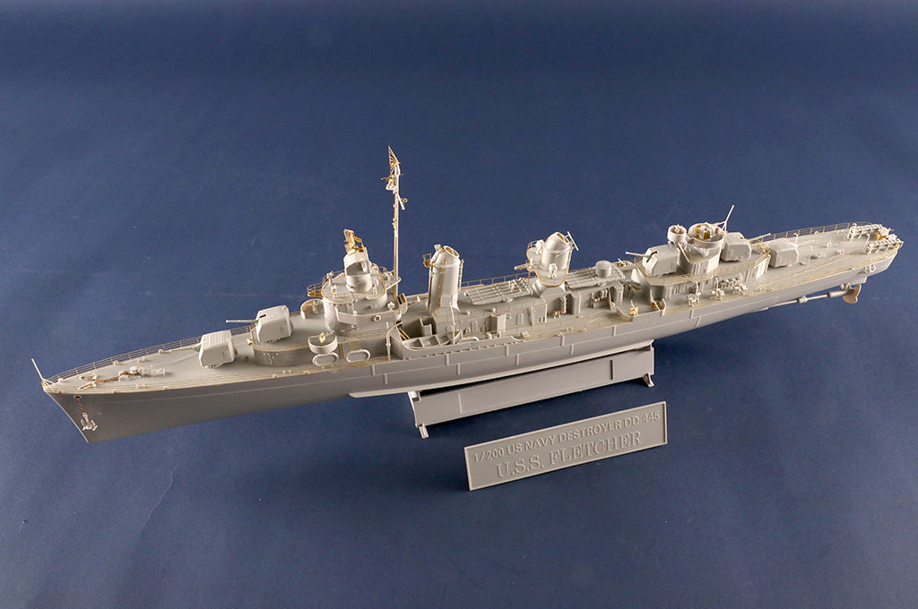 Trumpeter Scale Models 3723 1/200 USS Fletcher DD-445 Destroyer Model Kit