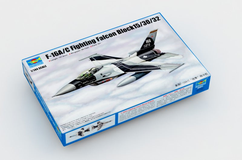 Trumpeter Scale Models 3911 1/144 F-16A/C Fighting Falcon Block 15/30/32 Model Aircraft Kit