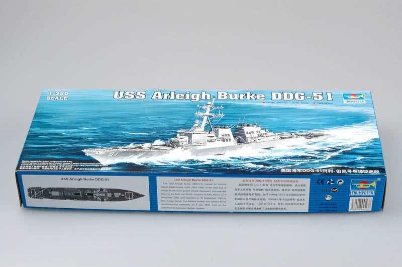 Trumpeter Scale Models 4523 1/350 USS Arleigh Burke DDG51 Guided Missile Destroyer Model Kit