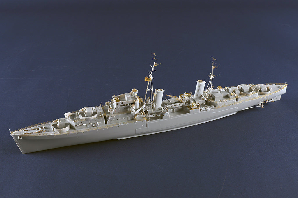 Trumpeter Scale Models 5368 1/350 HMS Scylla British Dido Class Light Cruiser Model Kit