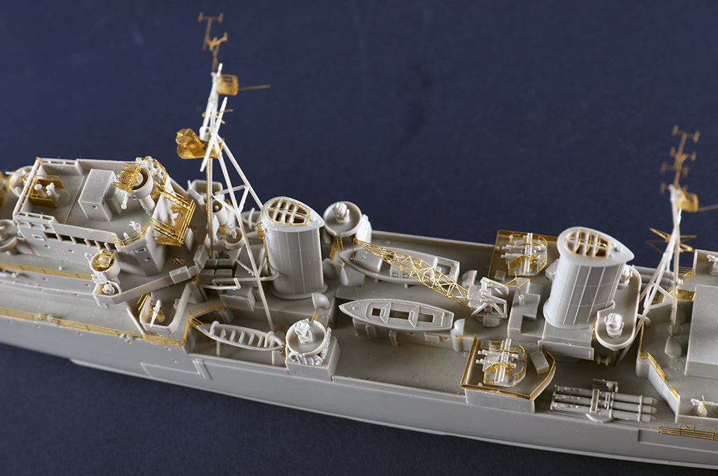 Trumpeter Scale Models 5368 1/350 HMS Scylla British Dido Class Light Cruiser Model Kit