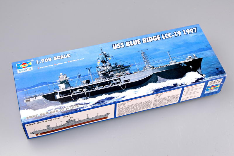 Trumpeter Scale Models 5715 1/700 USS Blue Ridge LCC-19 Command Ship 1997 Model Kit