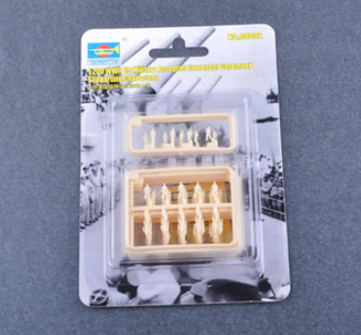 Trumpeter Scale Models 6632 1/200 U.S. Accepted Surrender Figures