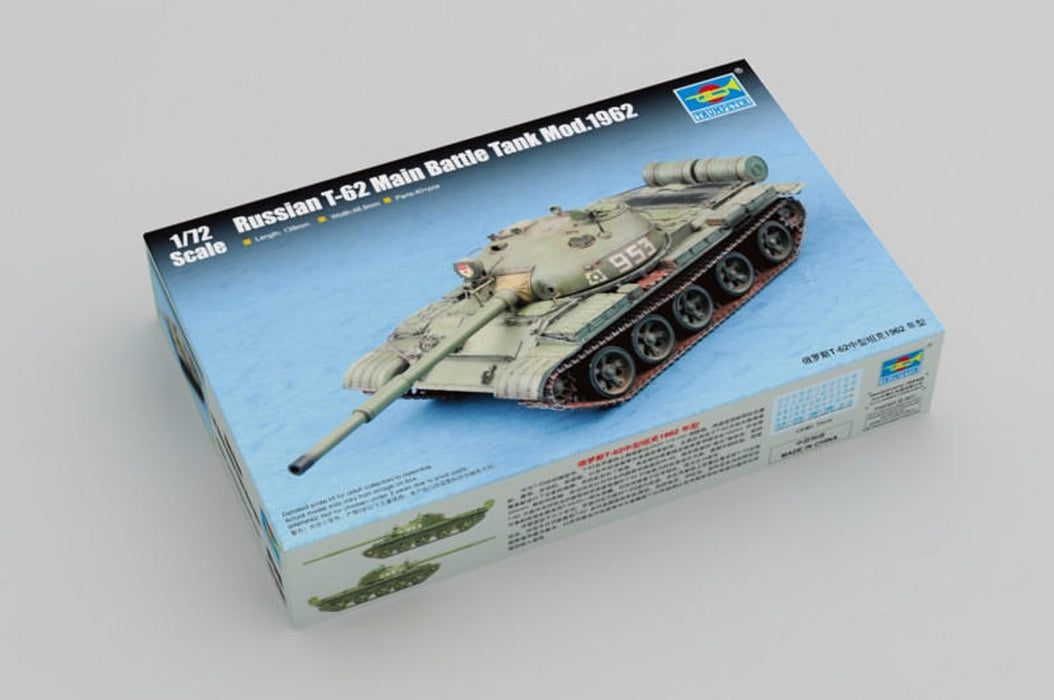 Trumpeter Scale Models 7146 1/72 Russian T-62 Mod.1962 Tank Model Kit